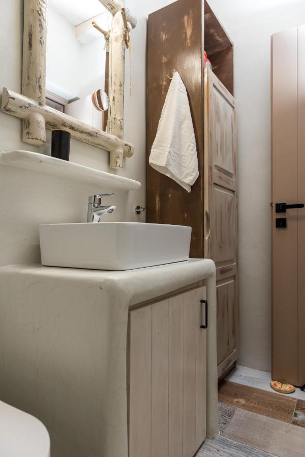 Elizabeth'S Small Apartment Naxos City 외부 사진